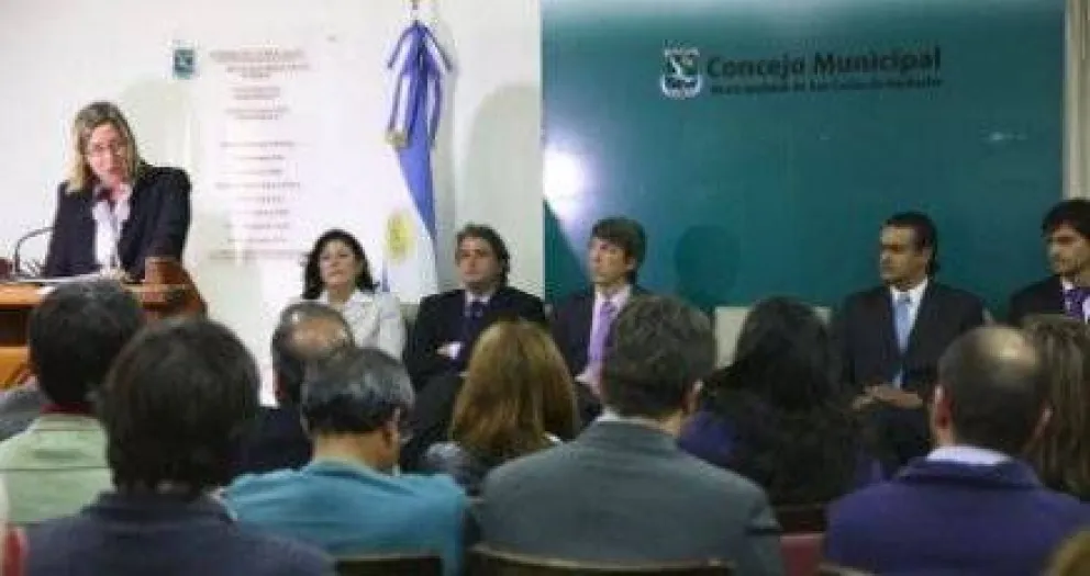 Postergan apertura de sesiones del Concejo