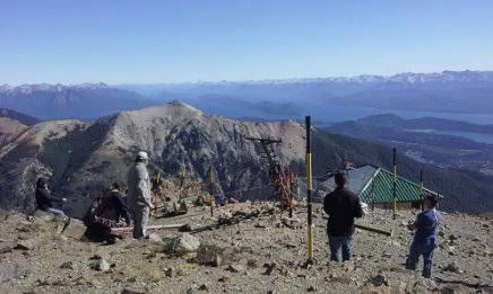 EAMCEC amplía capacidad de su estación meteorológica en Catedral
