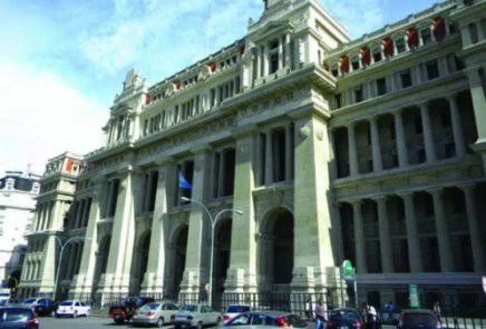Falta oxígeno en la política