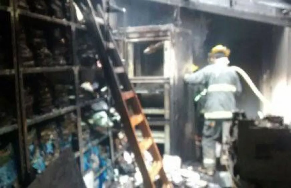 Así quedó la Delegación de Migraciones tras el incendio