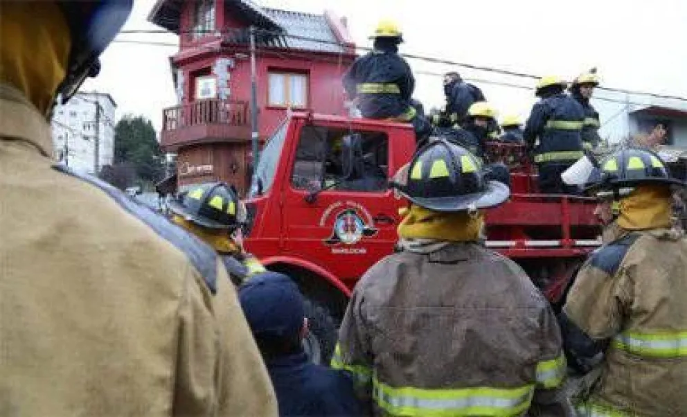 Bomberos Voluntarios consiguieron su seguro de vida