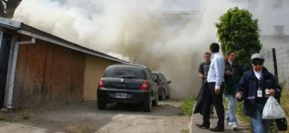 Importante incendio en la Delegación de Migraciones