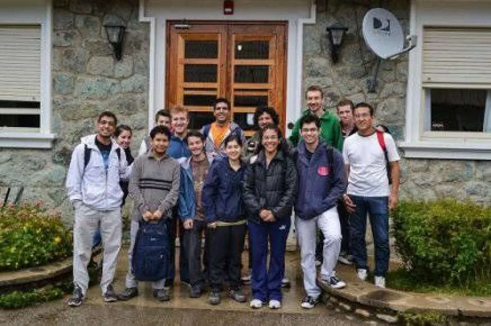 El Balseiro recibe a becarios del programa Verano 2015