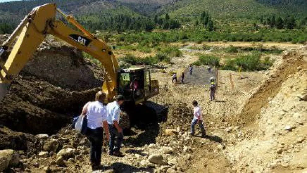 Avanzan obras del PROMEBA en el Alto