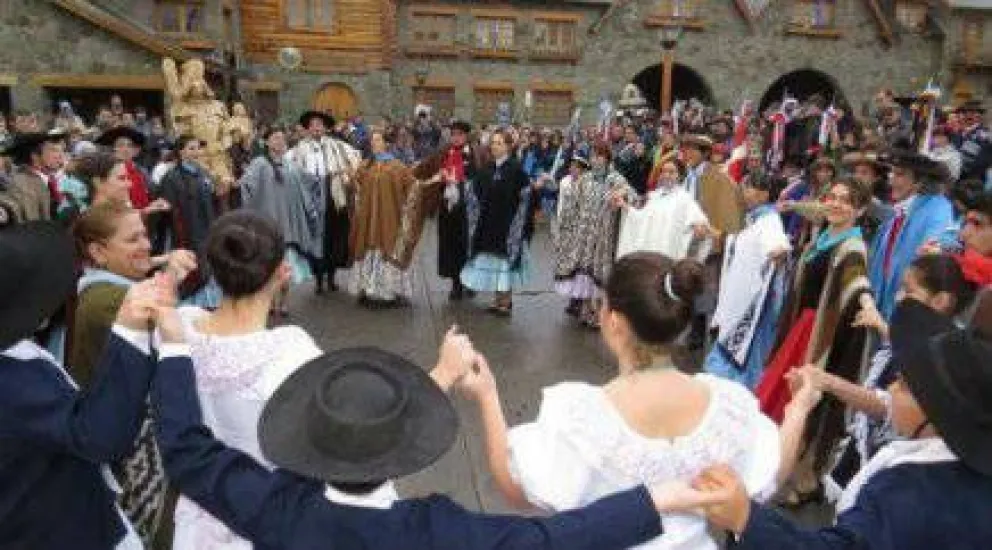 Festival solidario para ayudar a niño enfermo