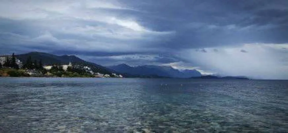 Martes nublado, con probabilidad de lluvias