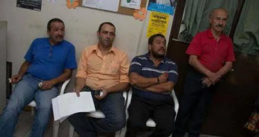 Paritarias 2015: municipales piden un 30 por ciento de aumento
