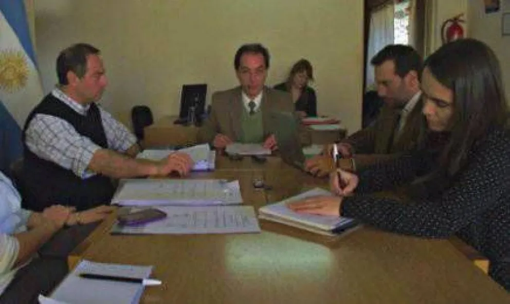 Concejales de Dina Huapi rechazaron aumento de tasas