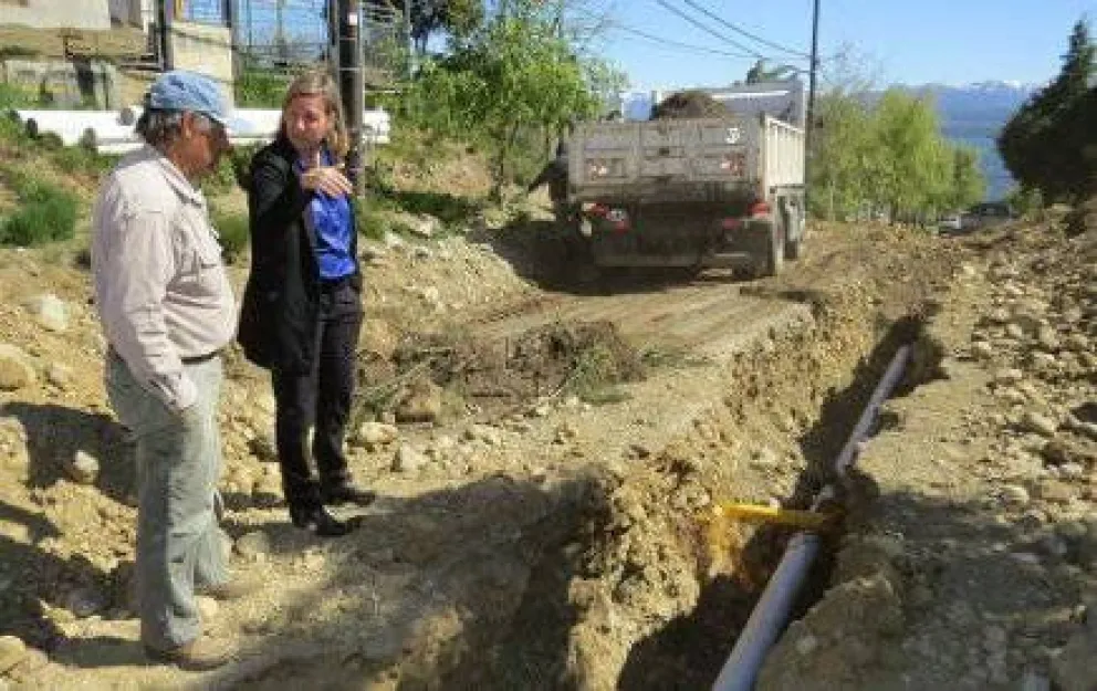 Comienzan obras de la segunda etapa de asfalto en Las Victorias