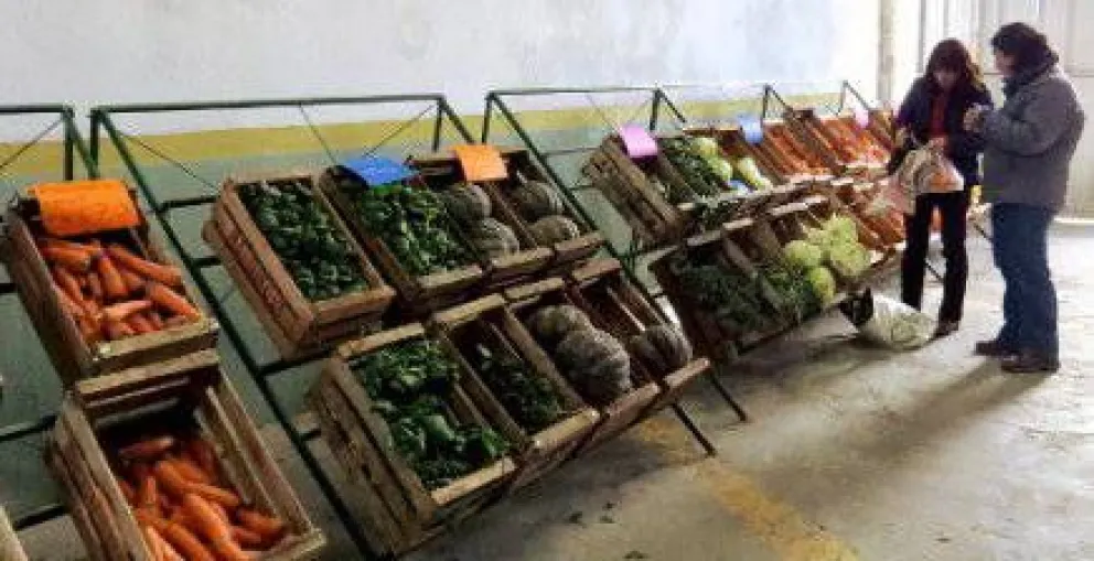Nueva venta de productos de Valle Medio en el Mercado Comunitario