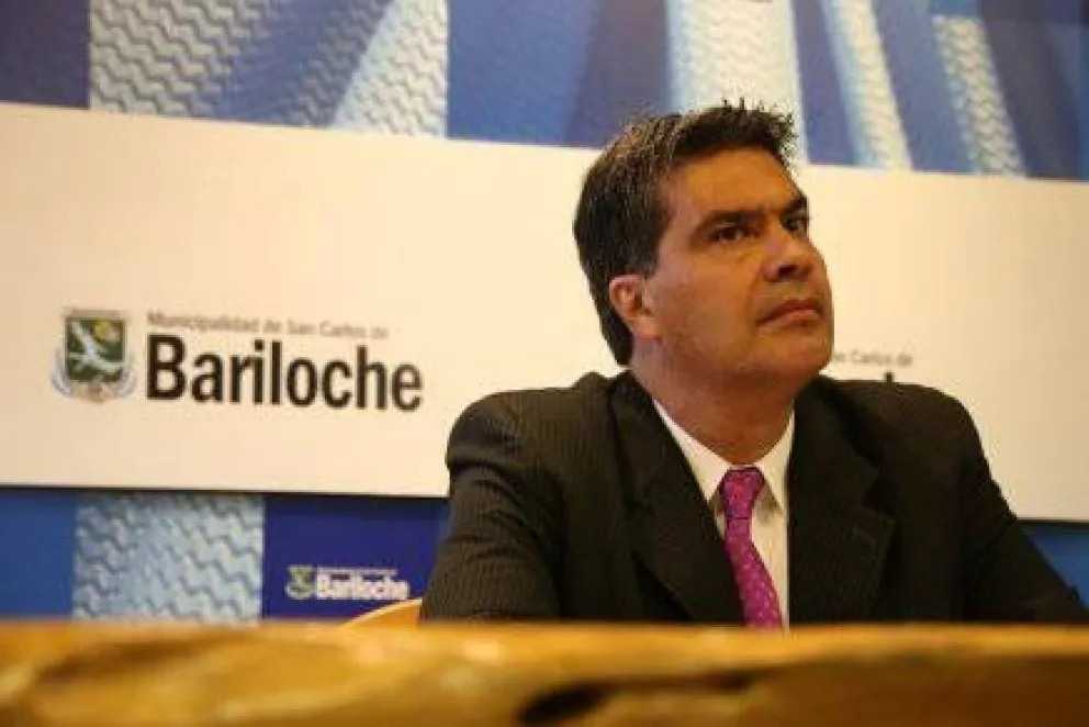 Capitanich sugiere que Paso Samoré siga con tránsito de cargas