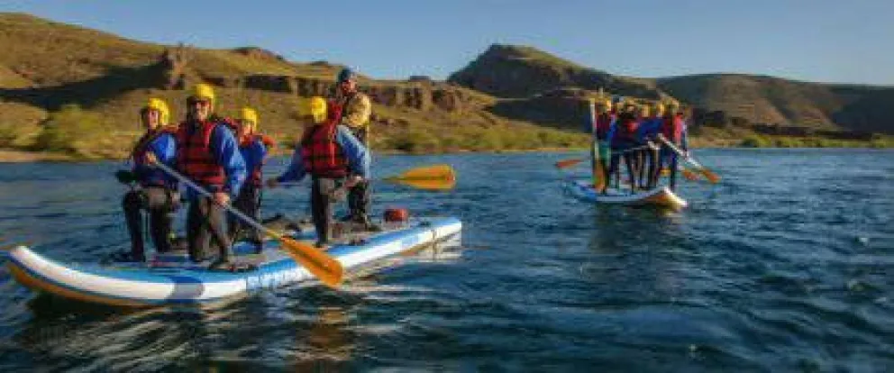 “Stand Up Rafting”, el nuevo atractivo de Bariloche