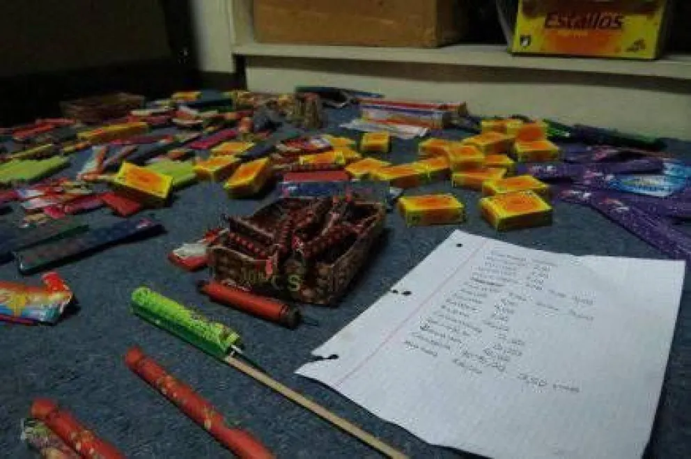 Secuestraron 12 kilos de pirotecnia