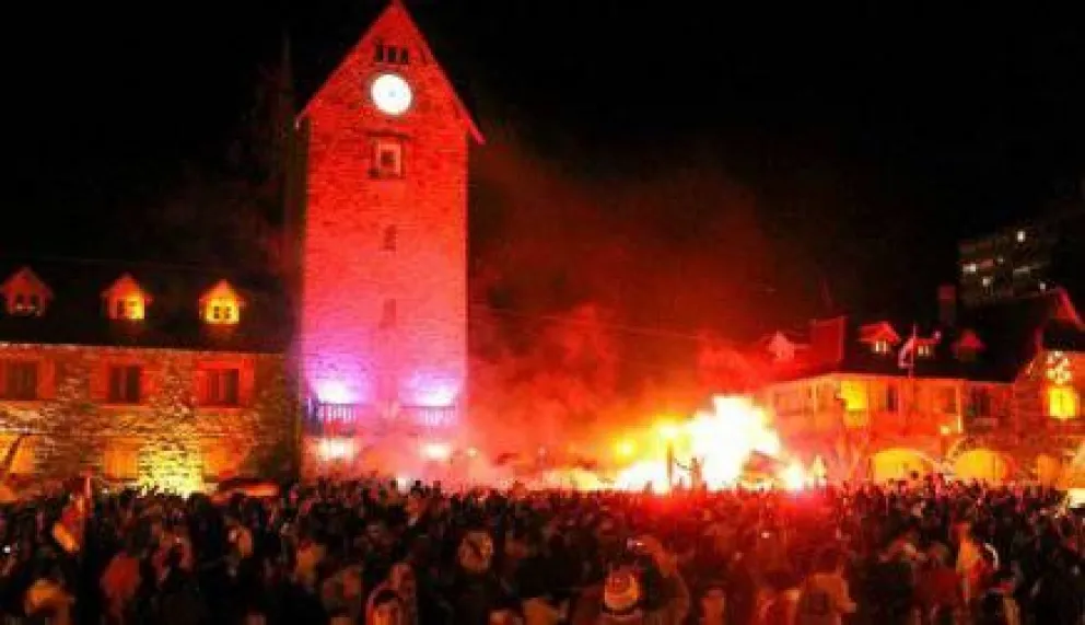 Festejo “millonario” en el Centro Cívico