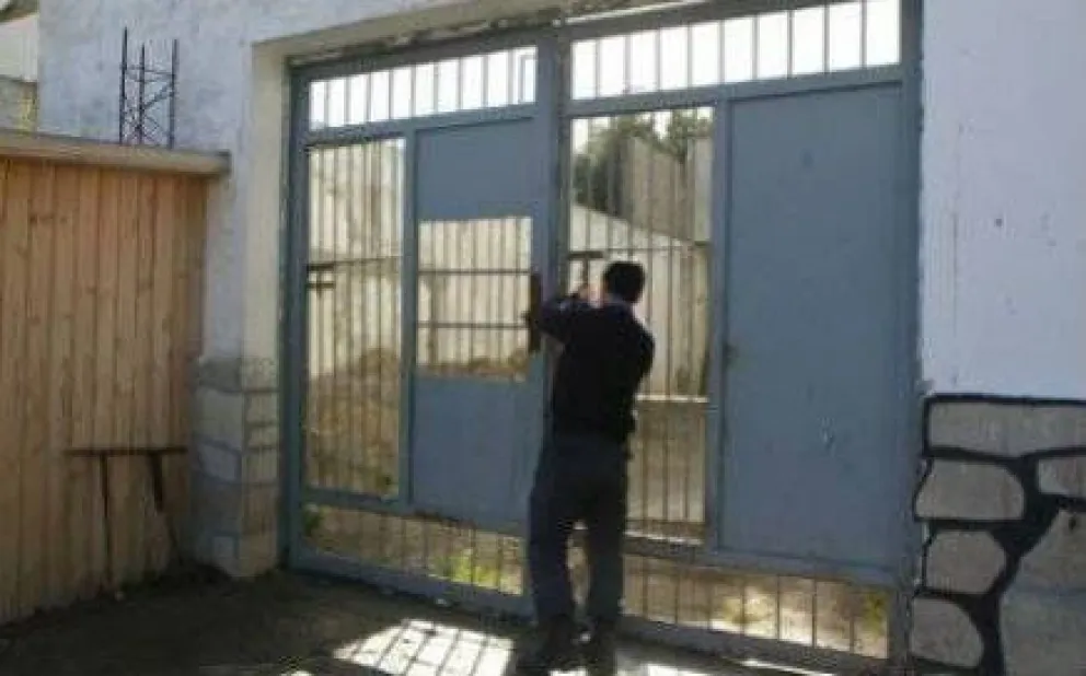 Un preso escapó del Hospital en bata: lo capturaron