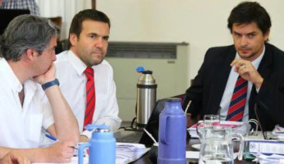 Sigue el debate por el proyecto de aumento de la Tasa por Servicios