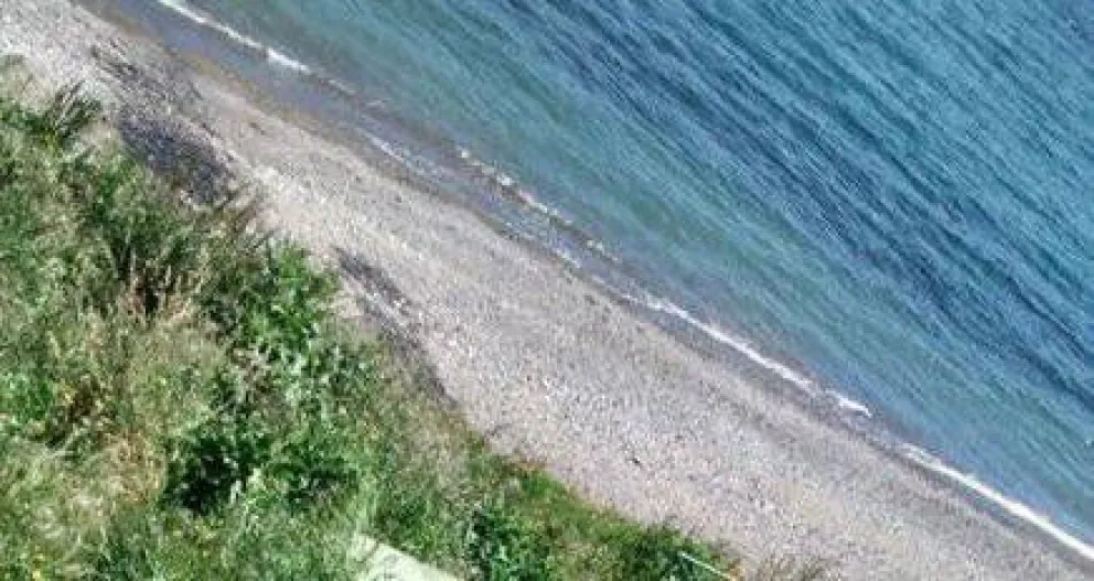 Denuncian nuevo derrame de líquidos cloacales al Nahuel Huapi