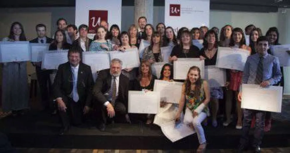 Se recibieron 40 nuevos profesionales en la Sede Andina de la UNRN