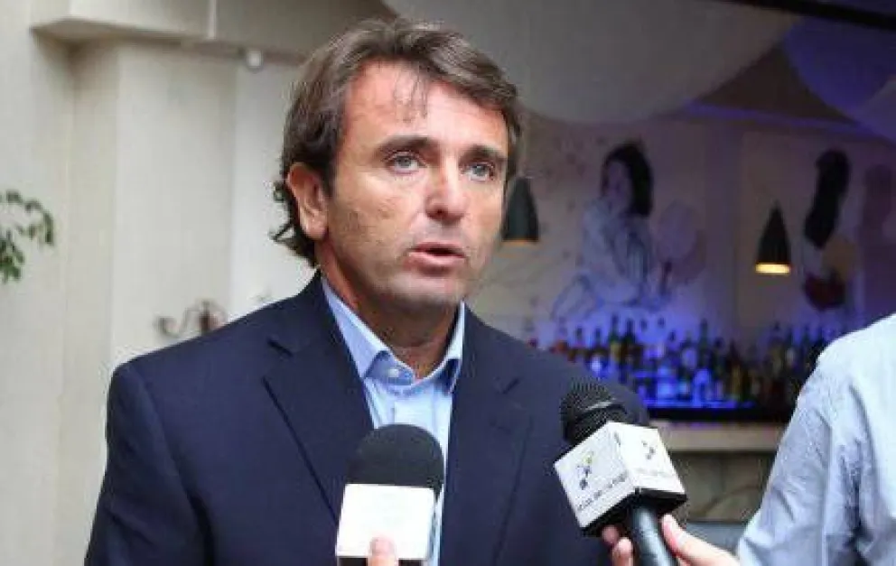 Rechazo de empresarios a la contribución especial al turismo estudiantil