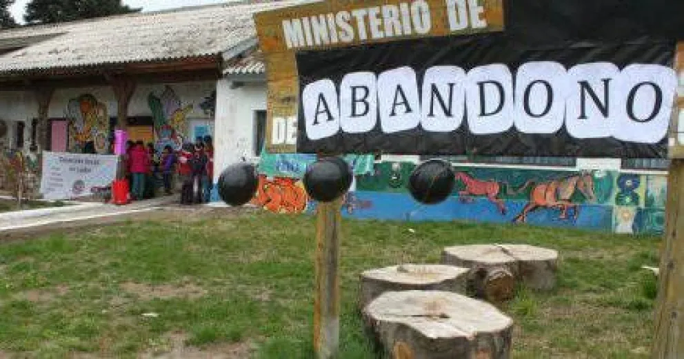 Procesan a dos ex funcionarias por no evitar abusos sexuales en hogar de chicos