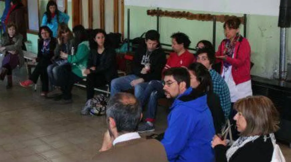 Antu Ruca paró todas las actividades por falta de pago a docentes