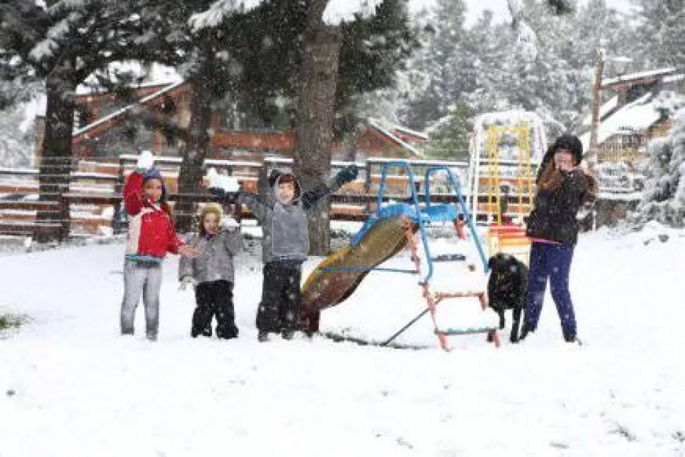 Copiosa nevada primaveral en Bariloche