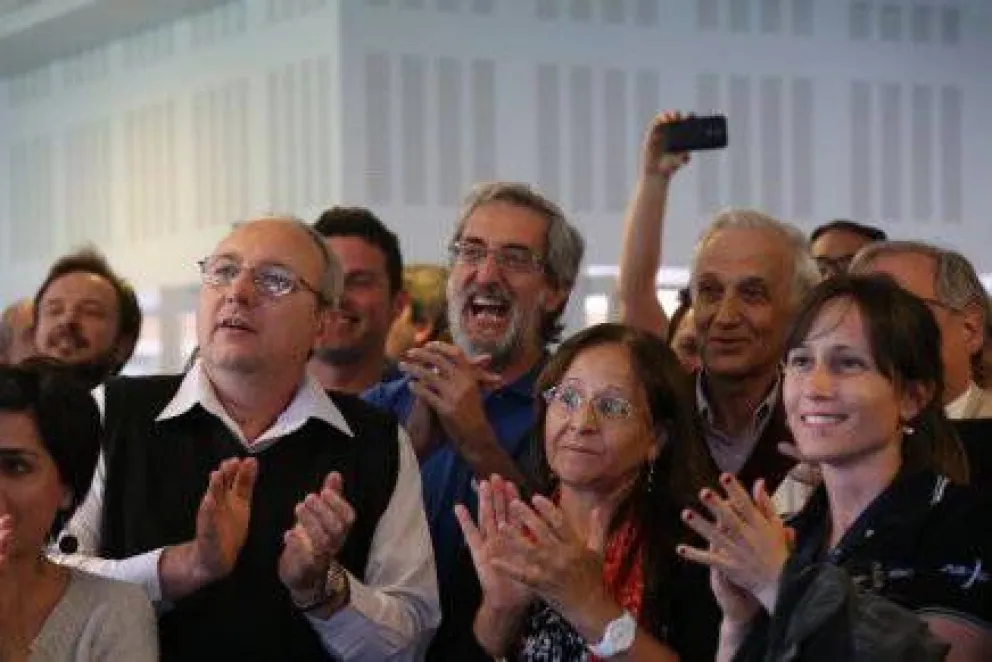 Invap recibirá “Premio al Mérito Científico” por Arsat 1