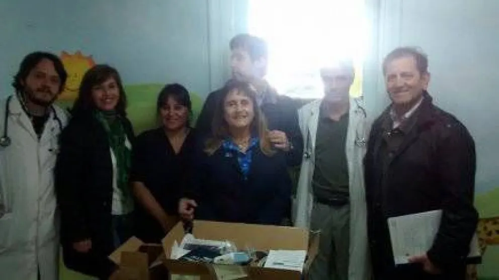 Rotary Bariloche donó tensiómetro pediátrico al Hospital