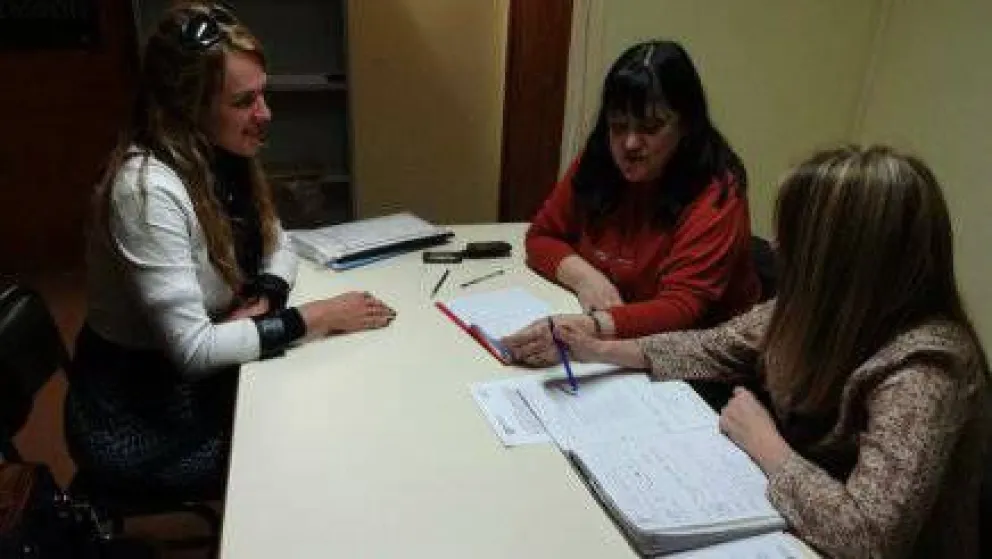 Defensora del Pueblo pidió avances en obras escolares en Bariloche