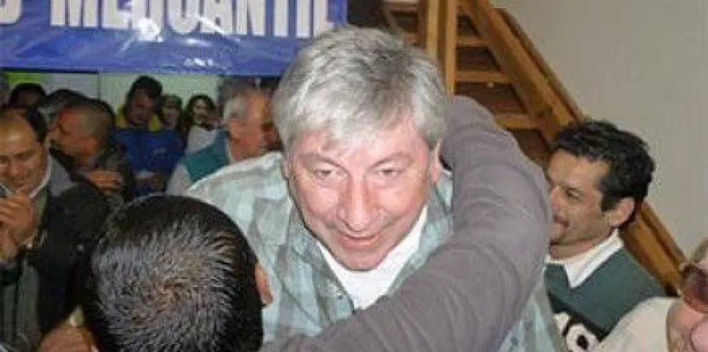 Aplastante triunfo de Cortés en las elecciones de AEC