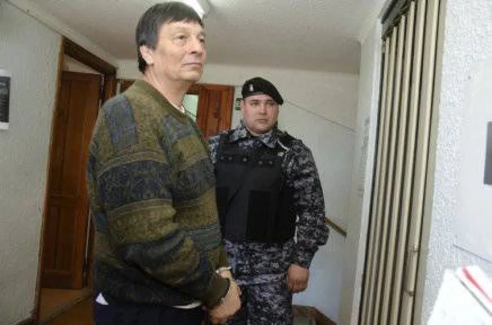 Esposado, Kopprio fue trasladado a Tribunales