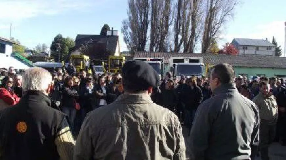 Asamblea del SOYEM pasó a un cuarto intermedio a la espera de Martini