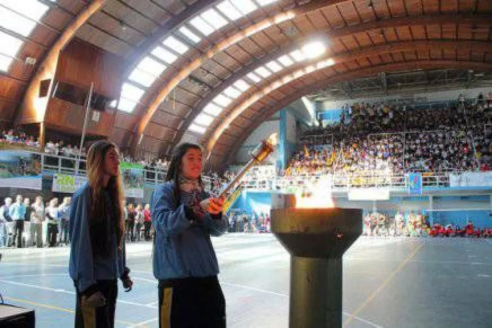 Casi 3 mil chicos ya participan en Bariloche de la final de los Juegos Rionegrinos