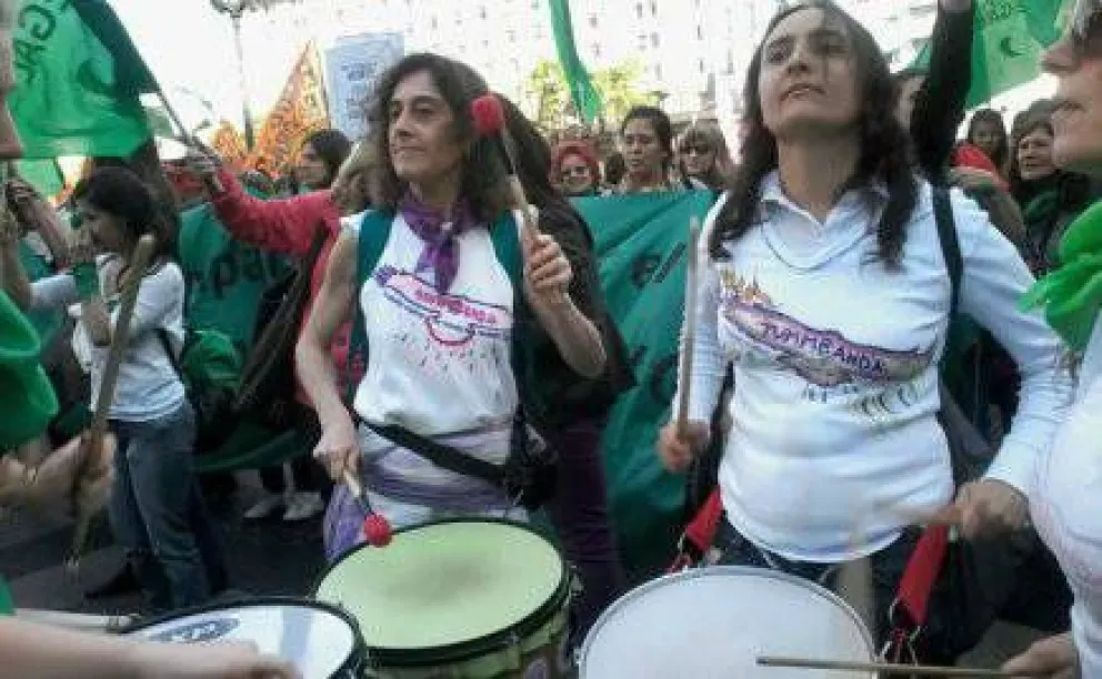 Fuerte reclamo por la legalización del aborto en el Encuentro de Mujeres