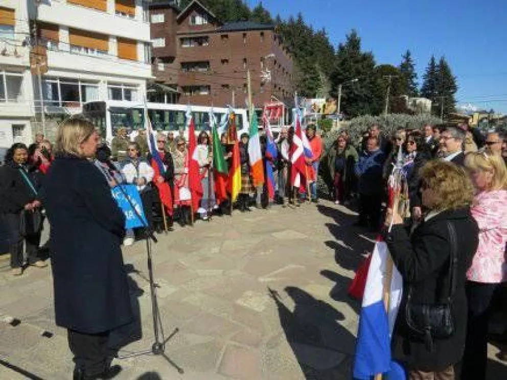 Homenajearon en Bariloche al Libertador San Martín