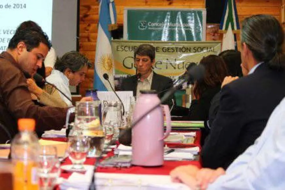 Concejales lamentan el "destrato" de CAPSA a los vecinos