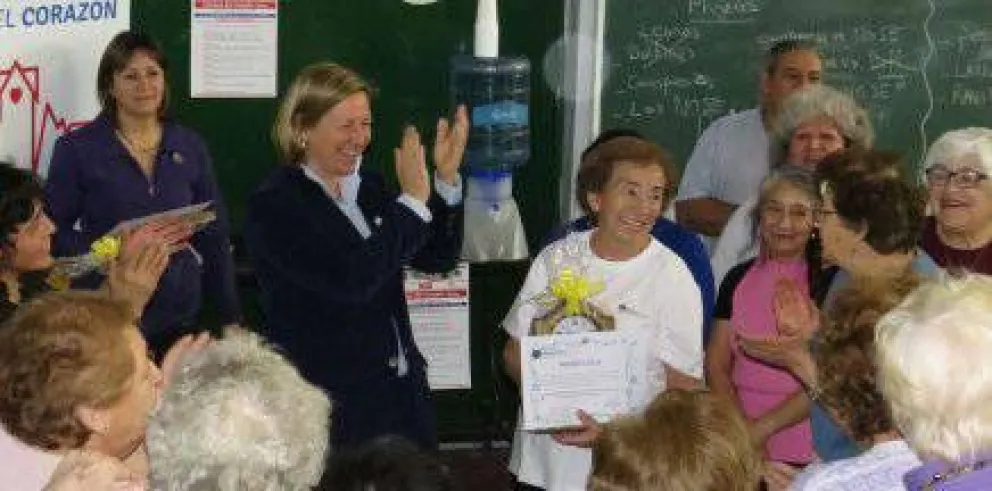 Semana del Corazón: Reconocieron a deportistas de más de 80 años