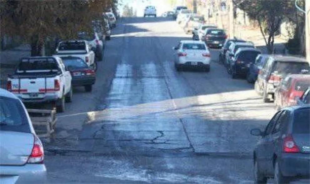 Piden transitar con precaución por presencia de hielo