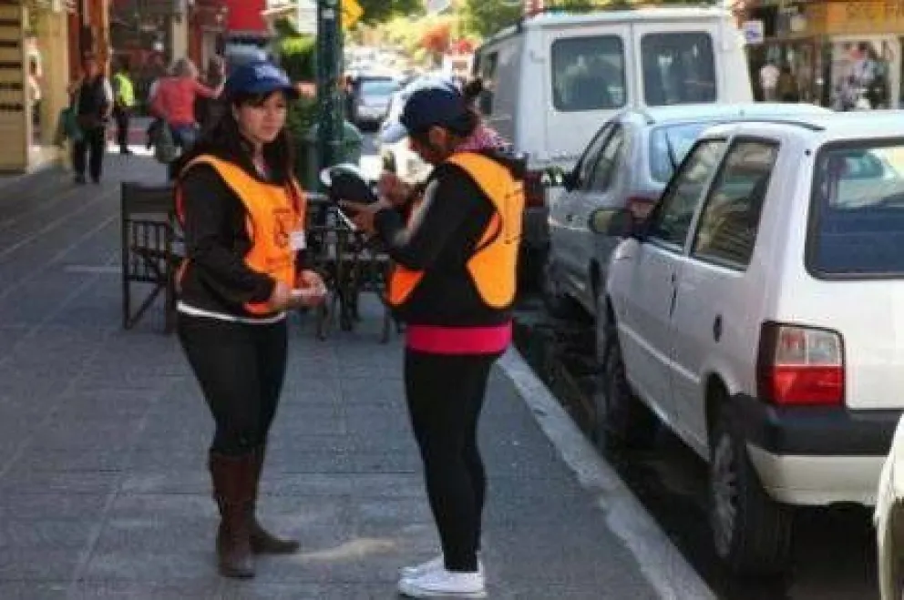 Suspenden el estacionamiento medido