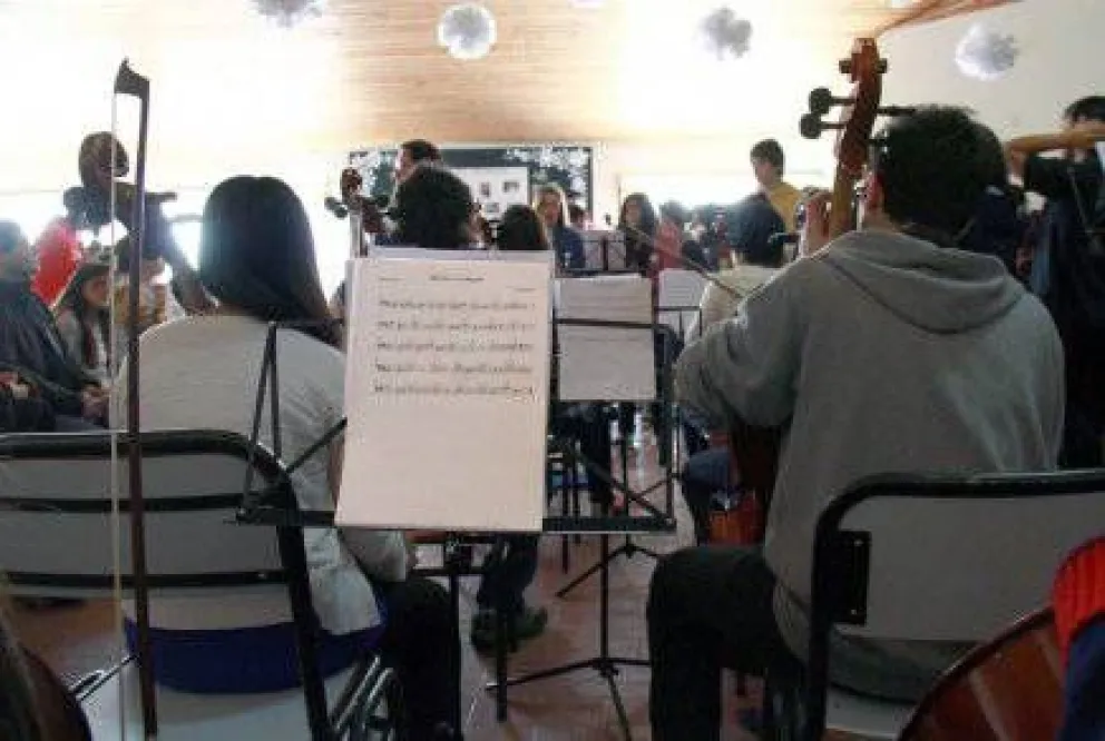 La Escuela 325 festejó su cumpleaños 25