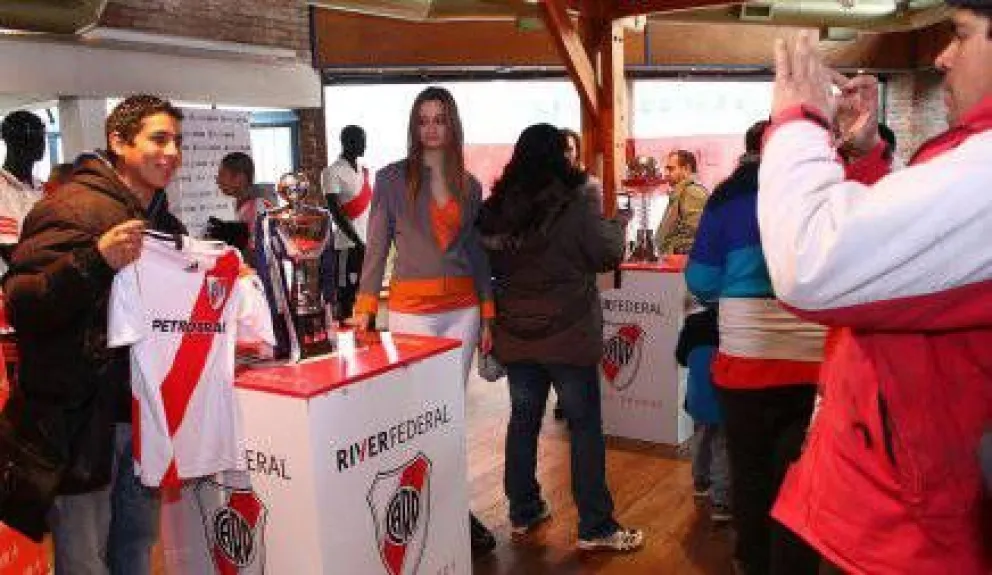 Con la inauguración del museo itinerante, se puso en marcha “River Federal”