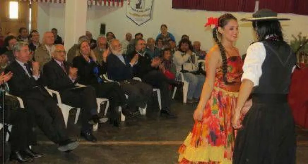 Martini se sumó a los festejos por los 204 años de la independencia chilena