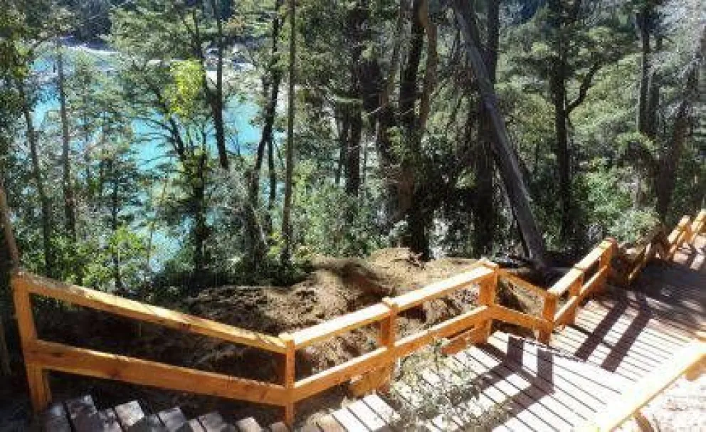Repararon el sendero de la península Quetrihué