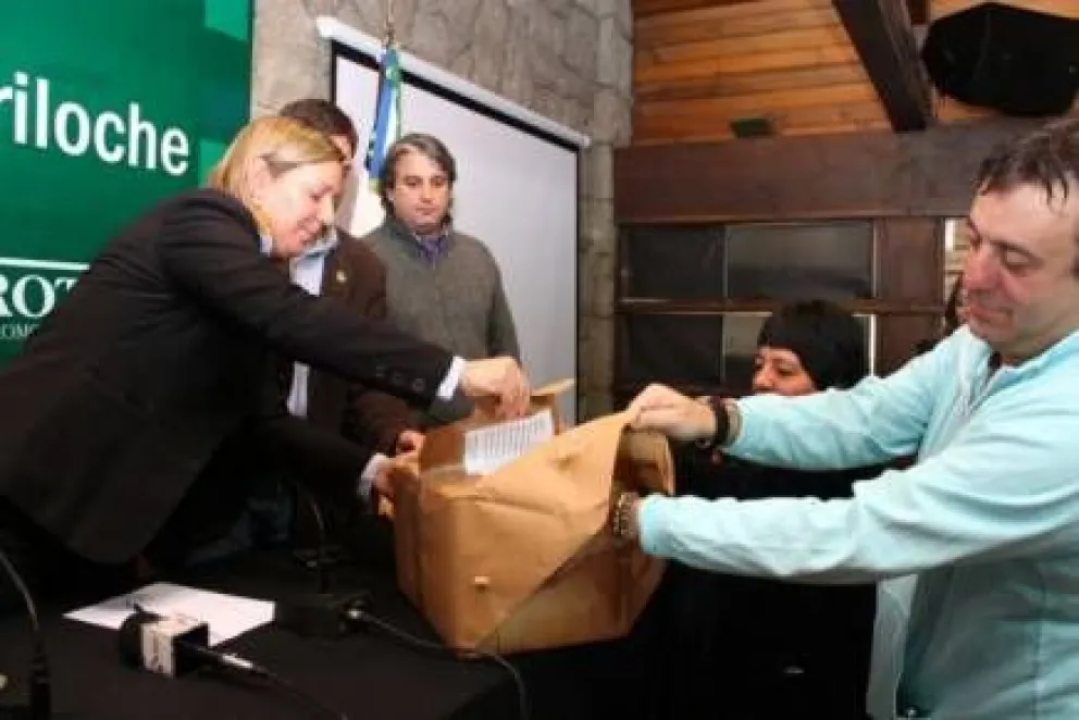 En dos meses comenzarán las obras de pluviales en el Malvinas y Nahue Hue
