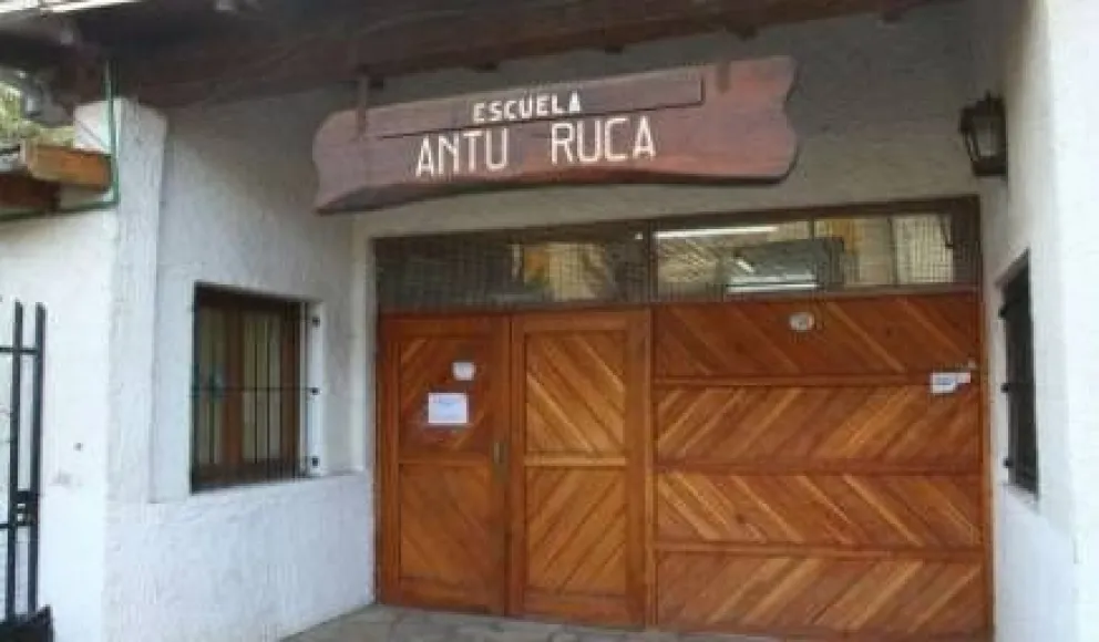 Robaron todos los instrumentos de la escuela Antu Ruca 