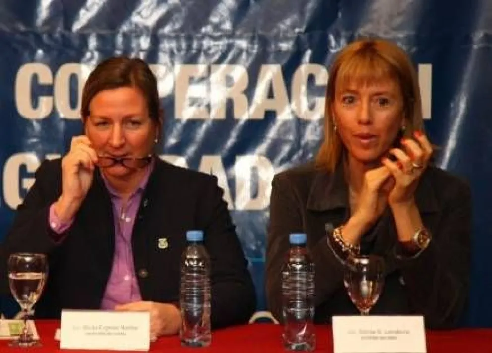Compañeras de brecha y obstinación 
