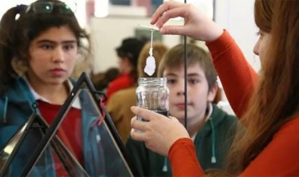 Entregarán  material de ciencia y tecnología a escuelas de Bariloche