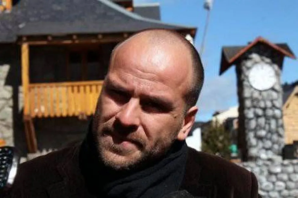 Provincia defendió polémica contratación del hijo de un legislador