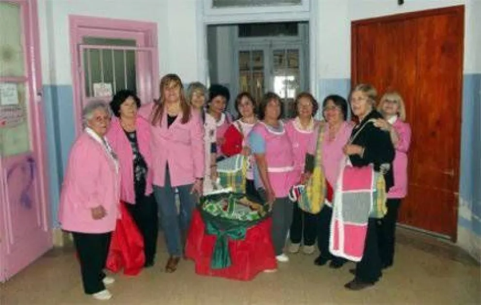 Convocan a participar del primer "Tejetón" solidario en Bariloche