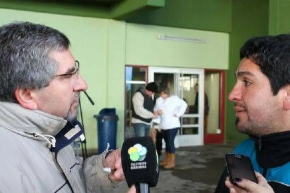 Tensión y denuncia de agresiones por el trabajo de maleteros en la Terminal